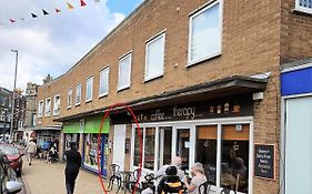 Charming 1-Bed Apartment In Cromer Town Centre